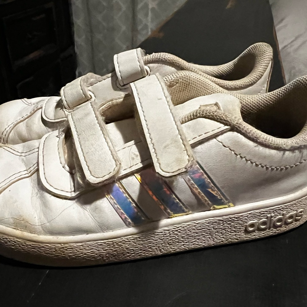 adidas Kids White Sneakers with Iridescent Stripe Accents